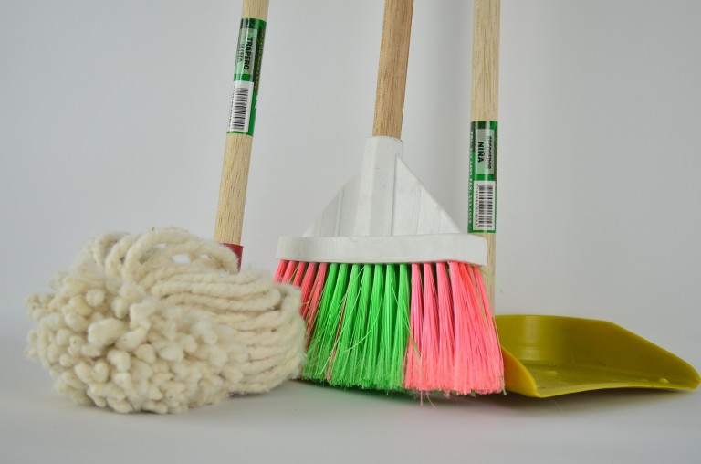 7 Apartment Cleaning Tips Before the Big Move - Clean 